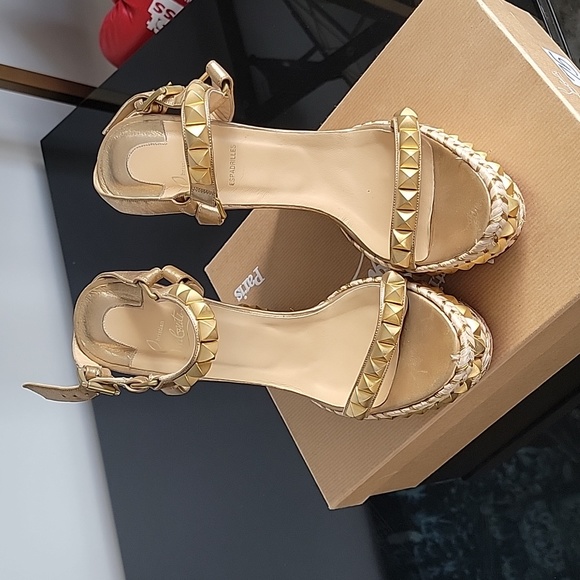 Christian Louboutin Gold Metallic Leather Cataclou Studded Wedges size 40 - Picture 5 of 7